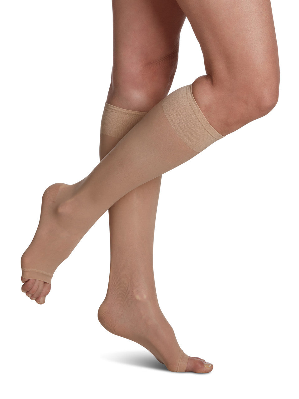Sigvaris Sheer Fashion Knee Highs 15-20mmHg - Compression Level: Moderate 15-20 MmHg - Female - Knee