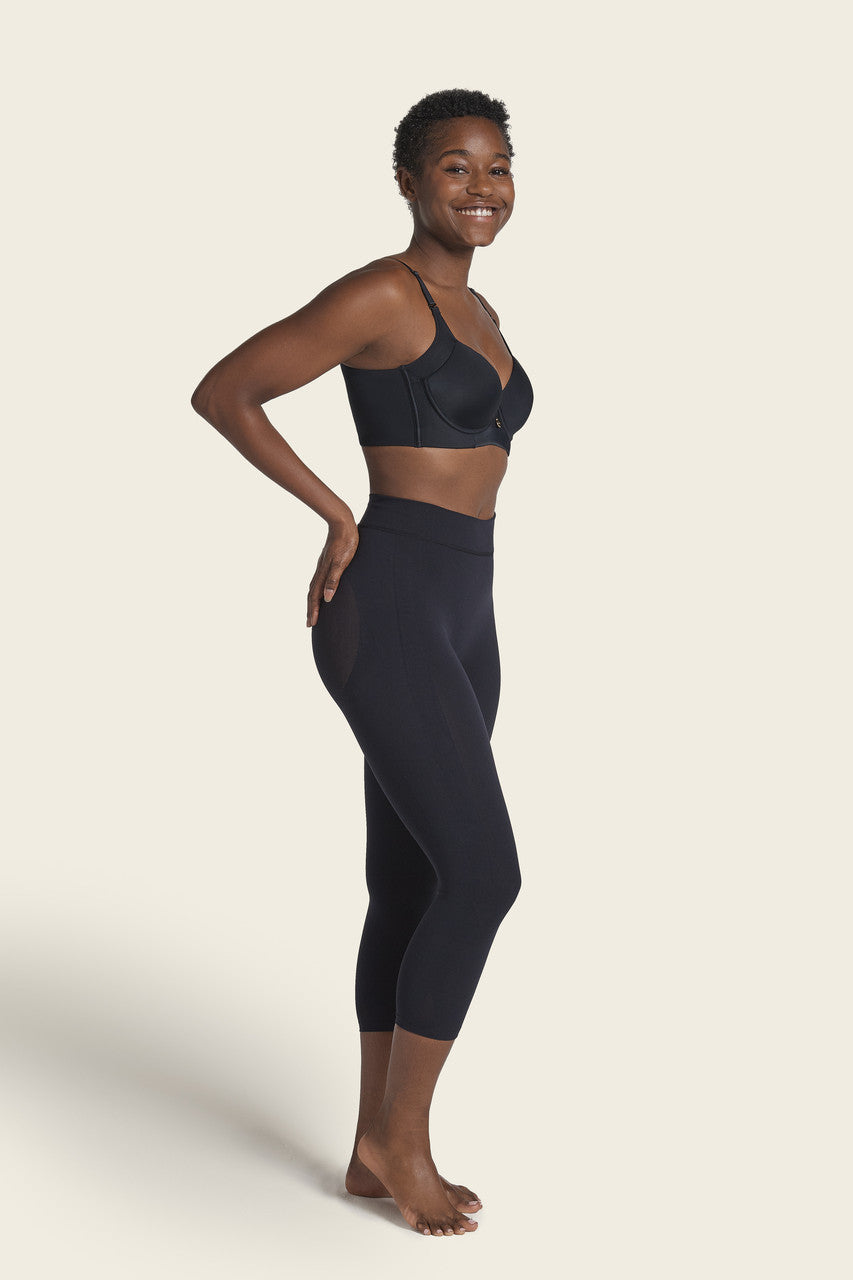 Leonisa Invisible Compression High-Waisted Capri Shaper