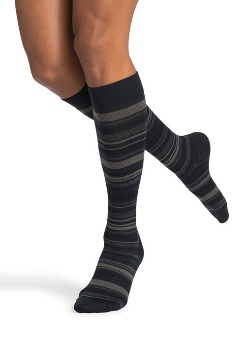 Sigvaris Men's Style Microfiber Patterns Knee High 20-30mmHg - Compression Level: Firm 20-30 MmHg - Male - Knee