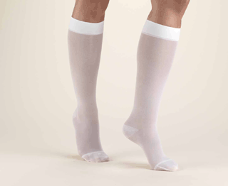 Truform Lites Sheer Knee High 15-20mmHg - Compression Level: Moderate 15-20 MmHg - Female - Knee