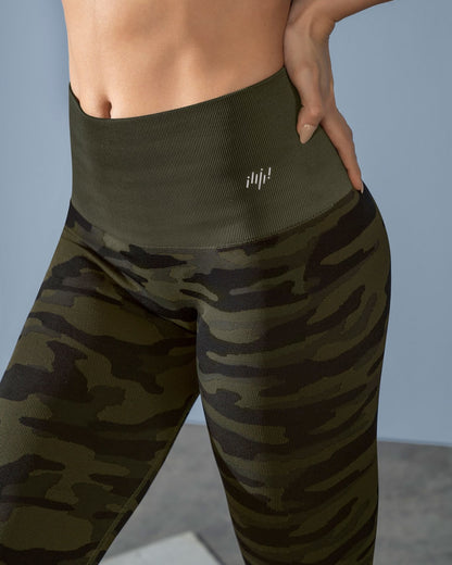 Leonisa Smoothing High-Waisted Graphic Active Legging