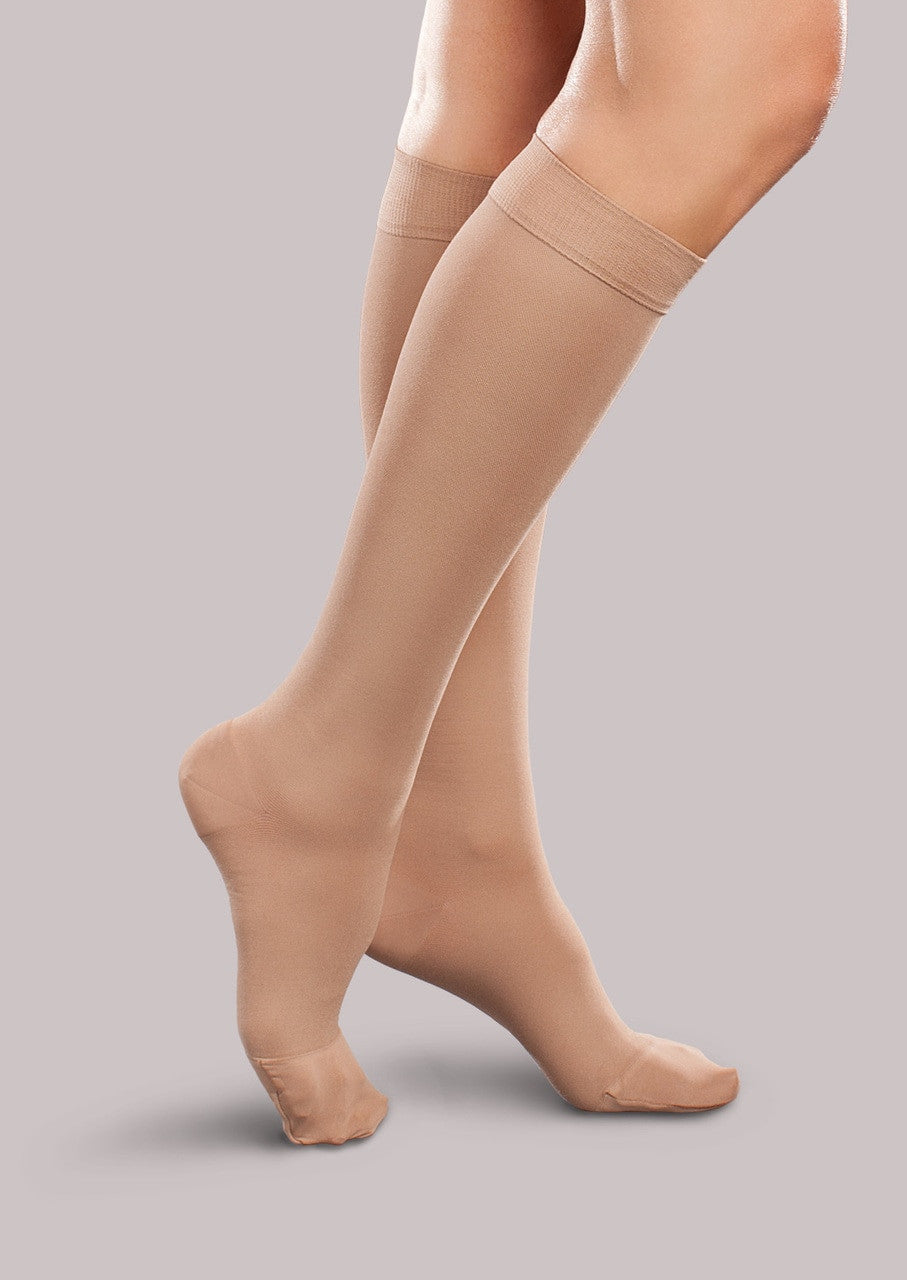 Therafirm EASE Opaque Mild Support Women's Knee High 15-20mmHg - Compression Level: Moderate 15-20 MmHg - Unisex - Knee