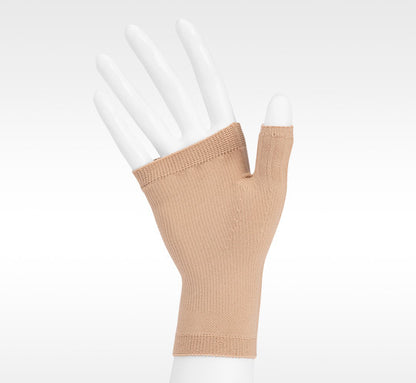 Juzo Soft Seamless Gauntlet 20-30mmHg