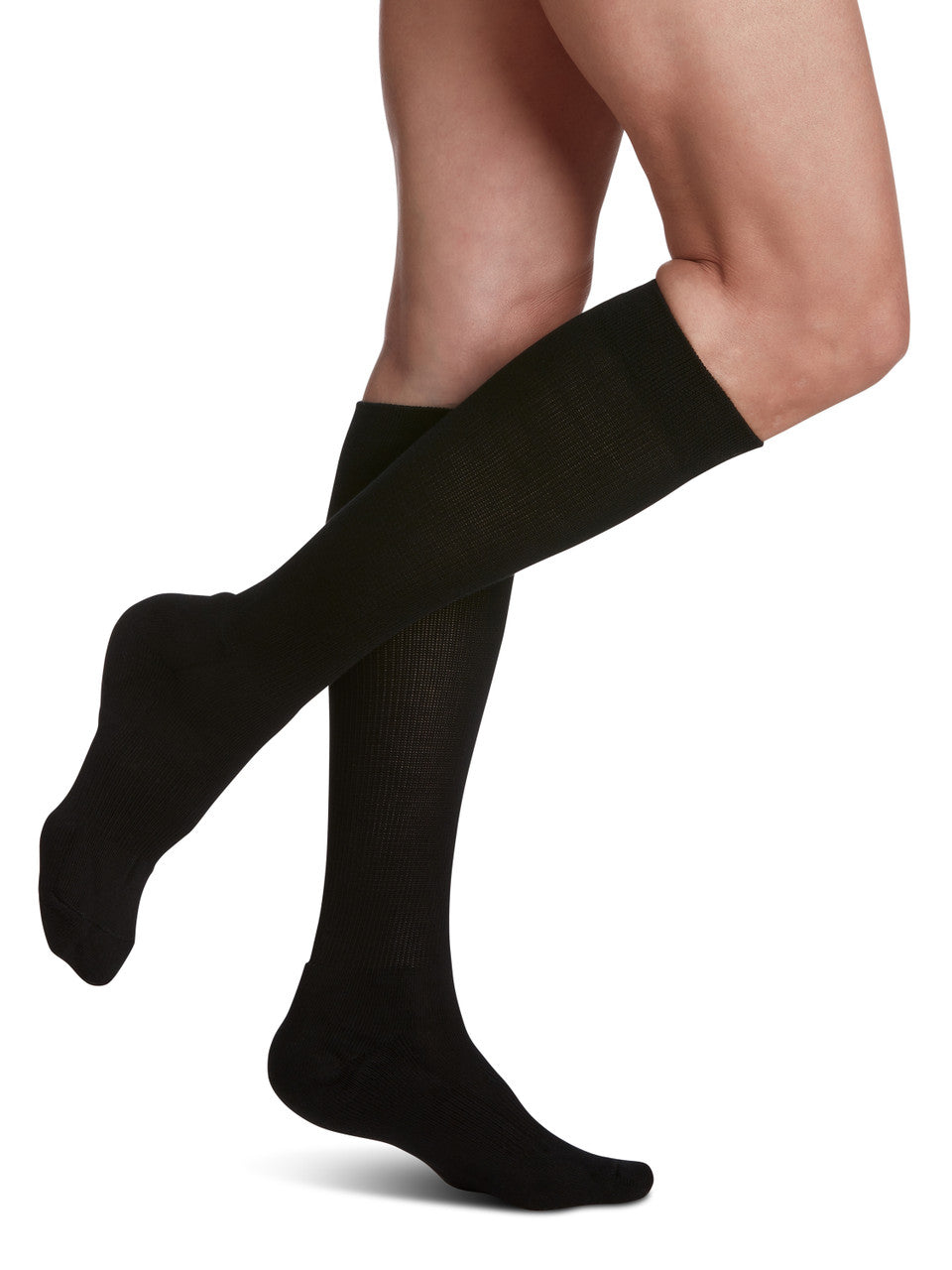 Sigvaris Women's Cushioned Cotton Knee High Sport Socks 20-30mmHg - Compression Level: Firm 20-30 MmHg - Unisex - Knee