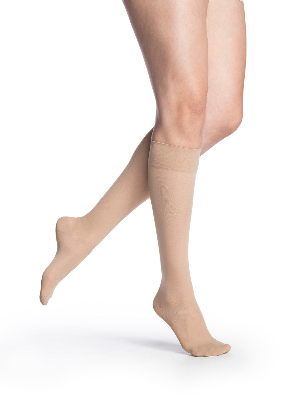 Sigvaris Women's Style Medium Sheer Knee High 20-30mmHg - Compression Level: Firm 20-30 MmHg - Unisex - Knee