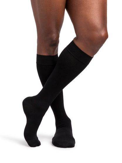 Sigvaris Dynaven Men's Knee High 30-40mmHg - Compression Level: Extra Firm 30-40 MmHg - Male - Knee