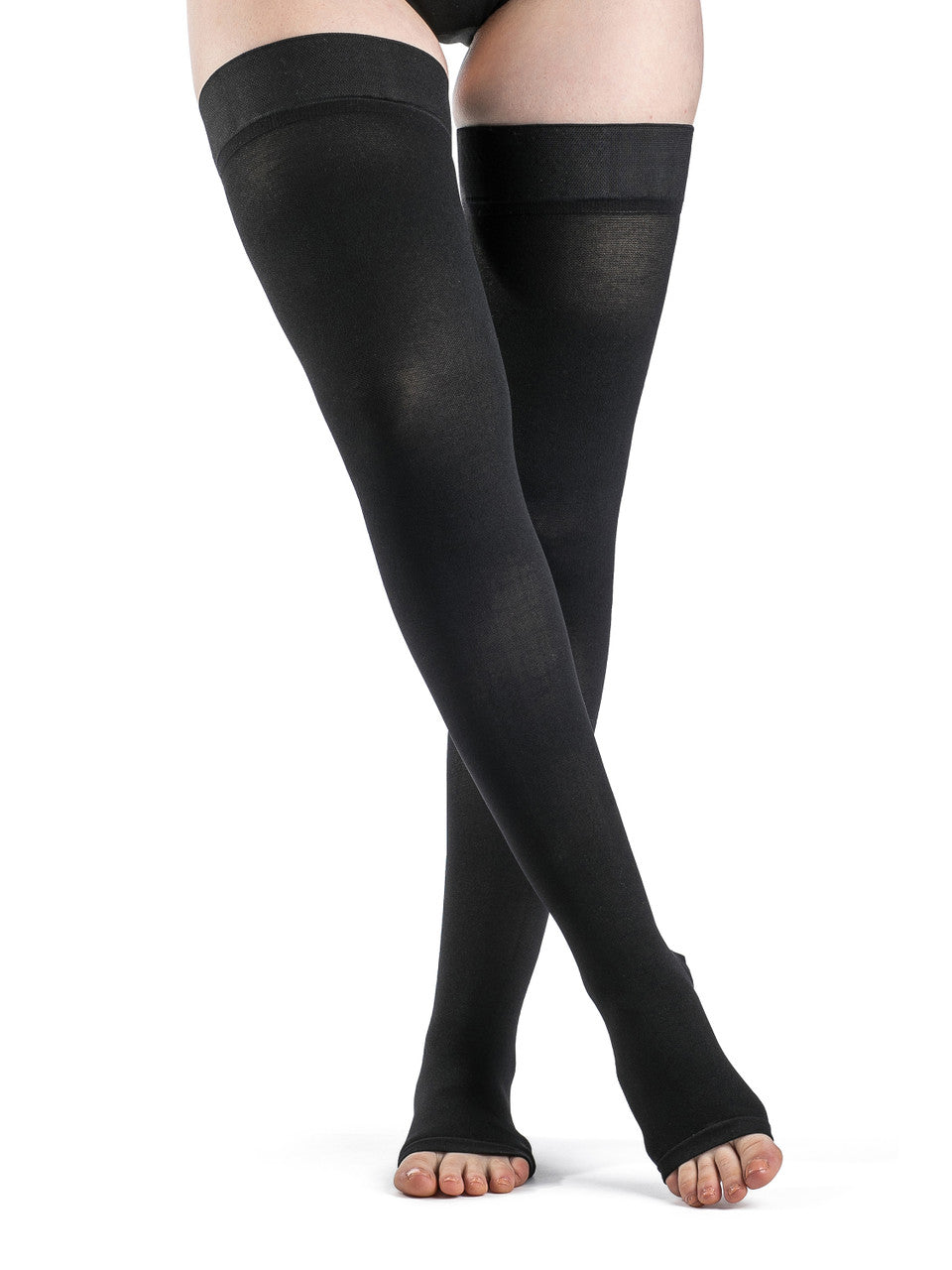 Sigvaris Dynaven Thigh High W/ Grip Top , Open Toe 20-30mmHg - Compression Level: Firm 20-30 MmHg - Unisex - Foot