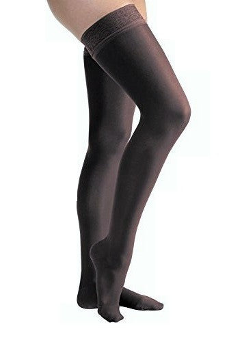 LACE BLACK