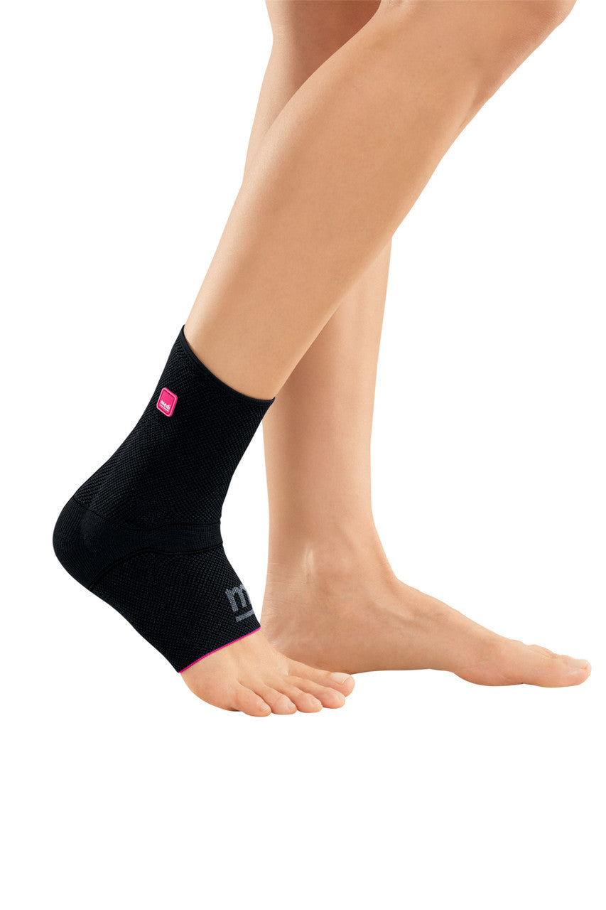 Medi Levamed Ankle Support
