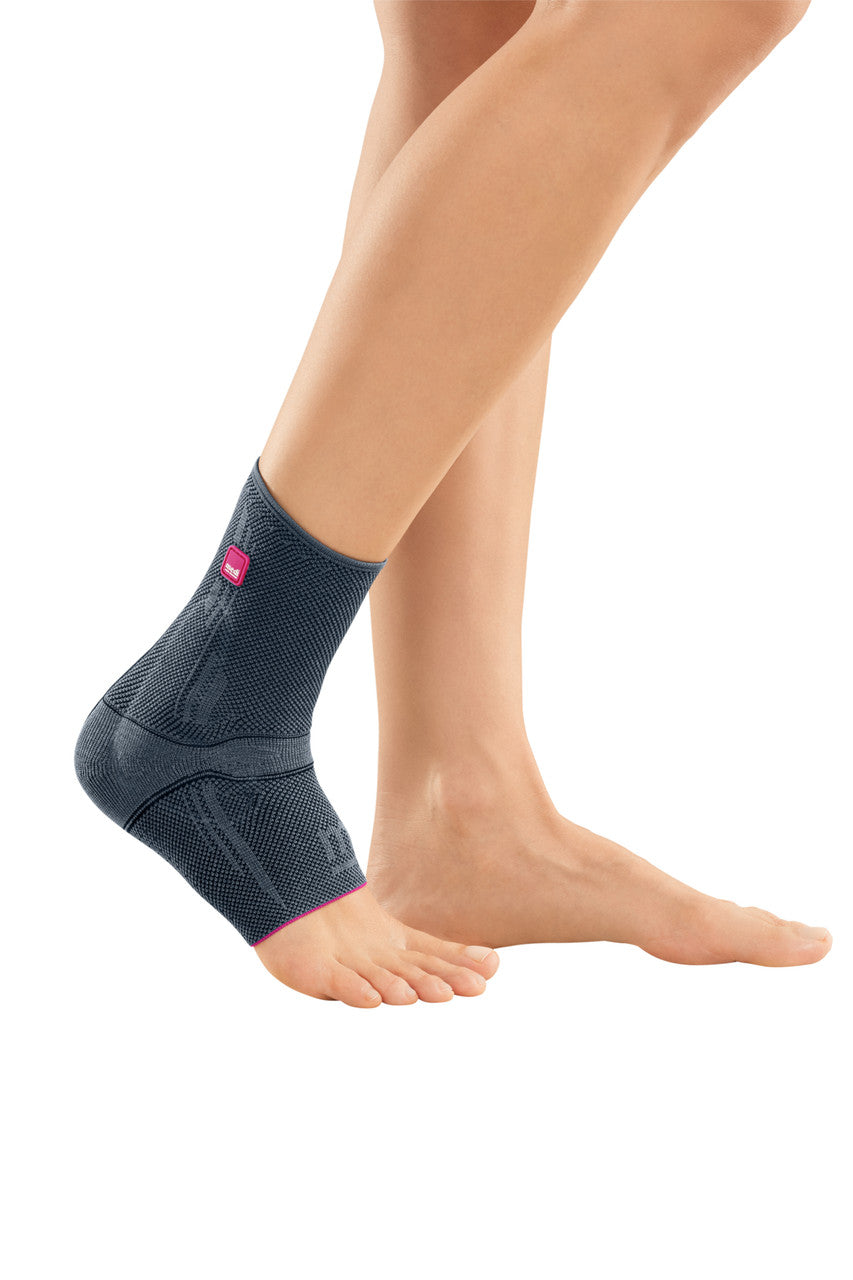 Medi Levamed Ankle Support