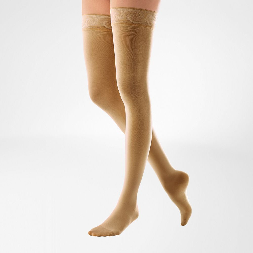 Bauerfeind VenoTrain Micro Thigh High 20-30mmHg - Compression Level: Firm 20-30 MmHg - Unisex - Leg
