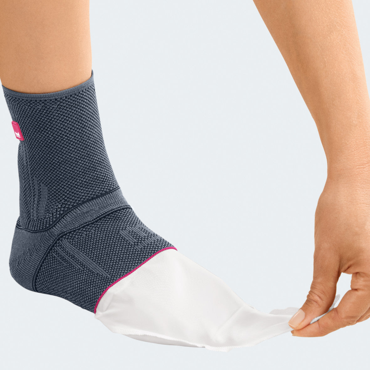 Medi Achimed Ankle Support