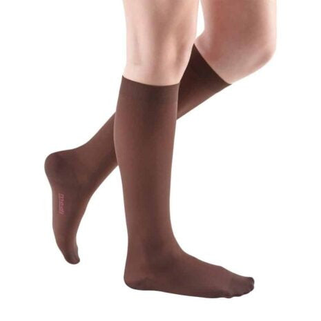 Medi Comfort Calf Knee High 15-20mmHg - Compression Level: Moderate 15-20 MmHg - Unisex - Calf