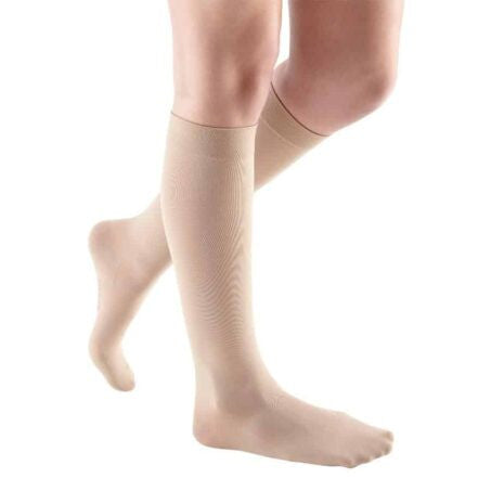 Medi Comfort Calf Knee High 15-20mmHg - Compression Level: Moderate 15-20 MmHg - Unisex - Calf