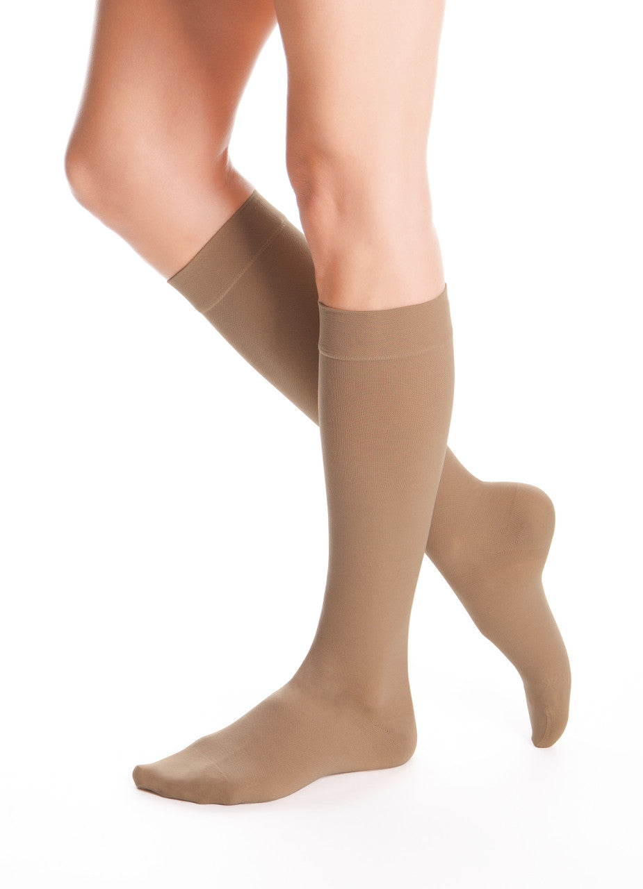 Duomed Advantage Knee High 30-40mmHg - Compression Level: Extra Firm 30-40 MmHg - Unisex - Knee