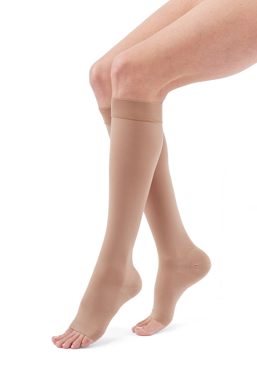 Duomed Advantage Knee High 30-40mmHg - Compression Level: Extra Firm 30-40 MmHg - Unisex - Knee