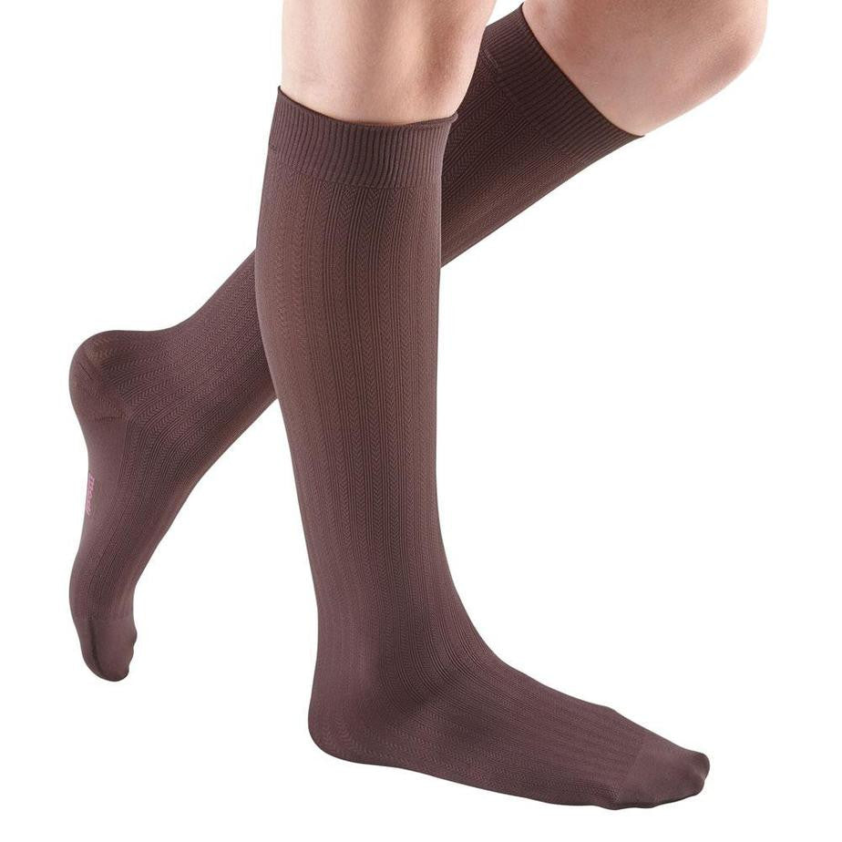 Medi for Women Vitality Knee High 20-30mmHg - Compression Level: Firm 20-30 MmHg - Unisex - Knee