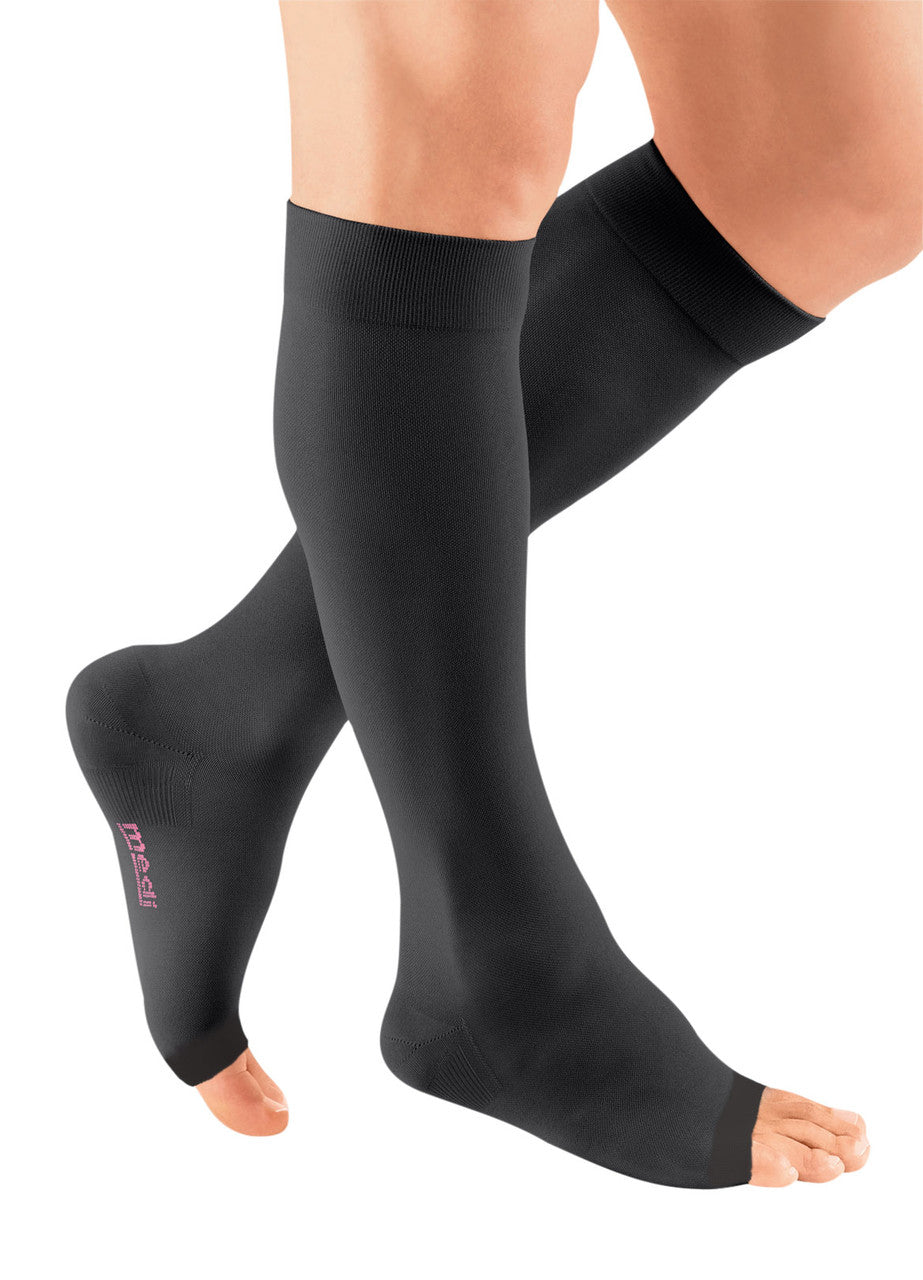 Medi Plus Knee High Extra Wide Calf 20-30mmHg Open Toe - Compression Level: Firm 20-30 MmHg - Unisex - Calf