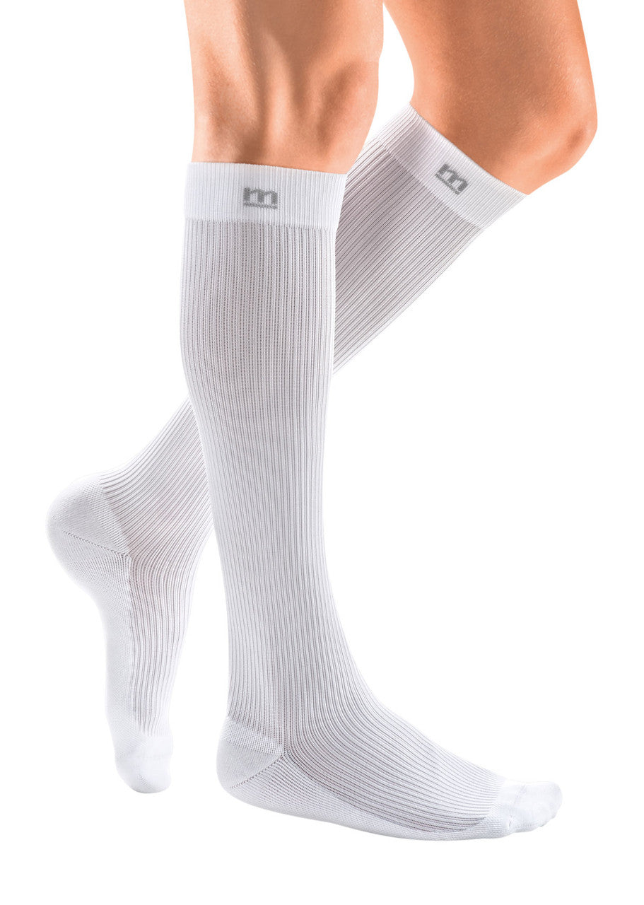 Mediven Active Ribbed Knee High 15-20mmHg - Compression Level: Moderate 15-20 MmHg - Unisex - Knee