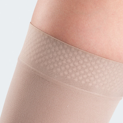 Medi Comfort Thigh High 30-40mmHg Closed Toe - Compression Level: Extra Firm 30-40 MmHg - Unisex - Foot